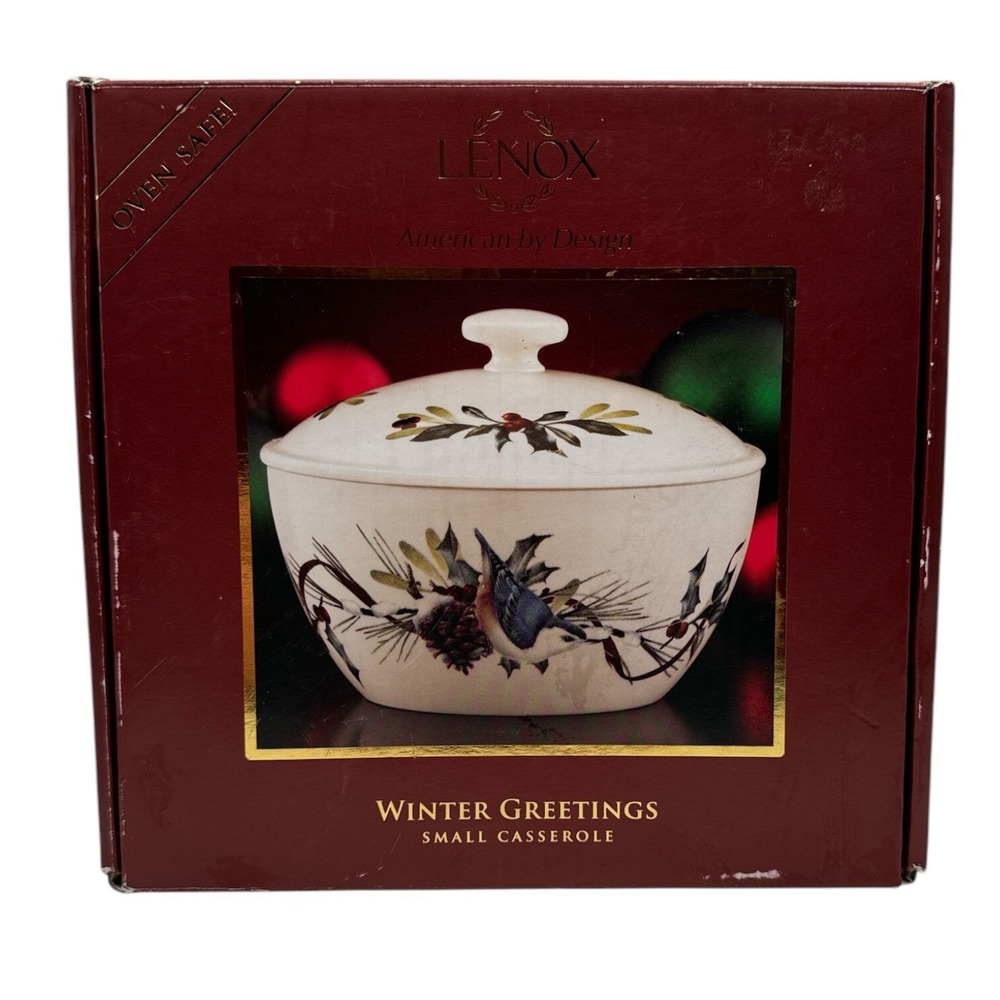 Lenox Winter Greetings Small Covered Casserole 2 QT. Serving Dish Cardinals NIB